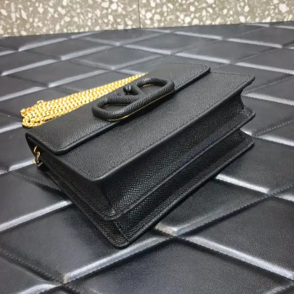 VALENTINO VSLING WALLET WITH CHAIN