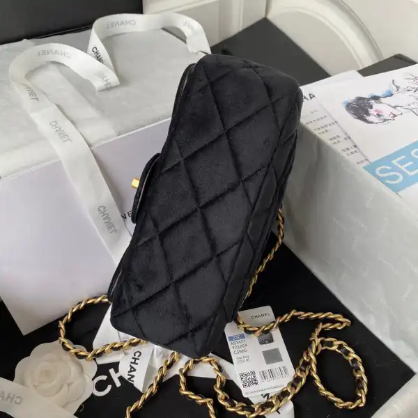 CHANEL FLAP BAG