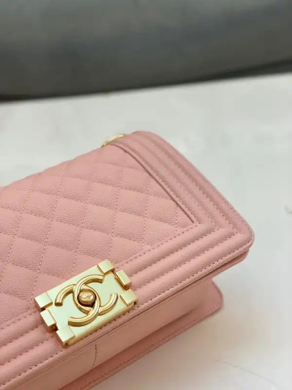 CHANEL BOY BAG 25CM