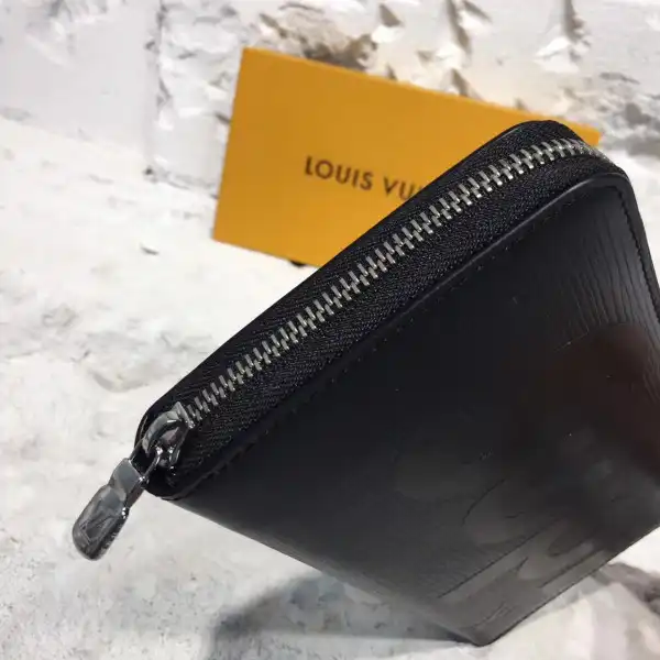 Affordable Louis Vuitton supreme Zip wallet