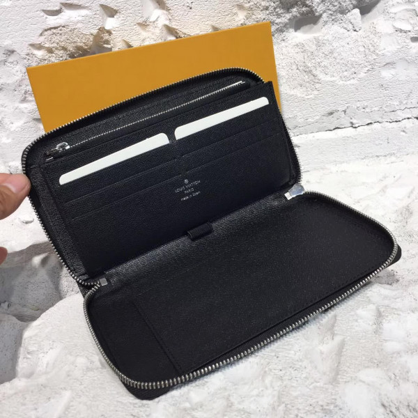 HOT SALE Louis Vuitton supreme Zip wallet