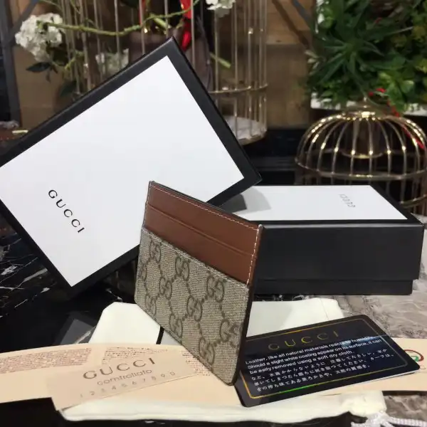 Gucci Card holder