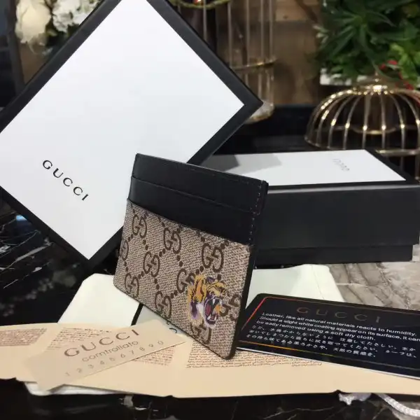 Gucci Card holder