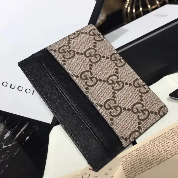 Gucci Card holder