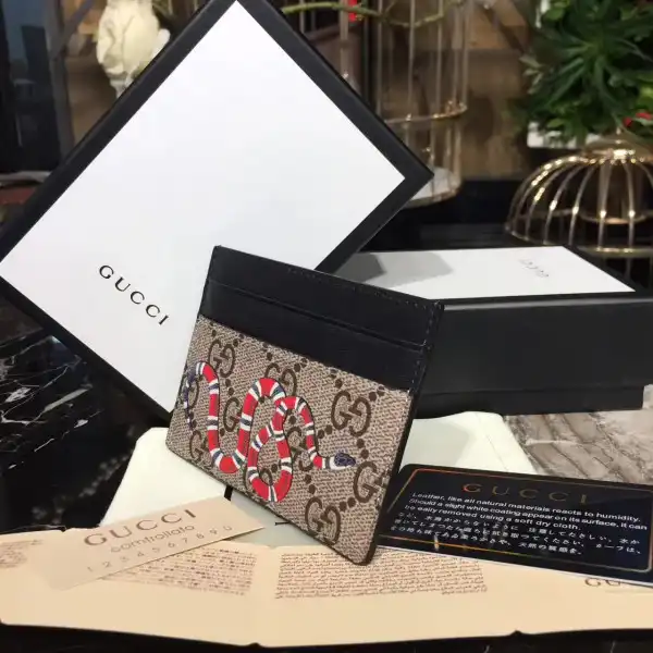 Gucci Card holder