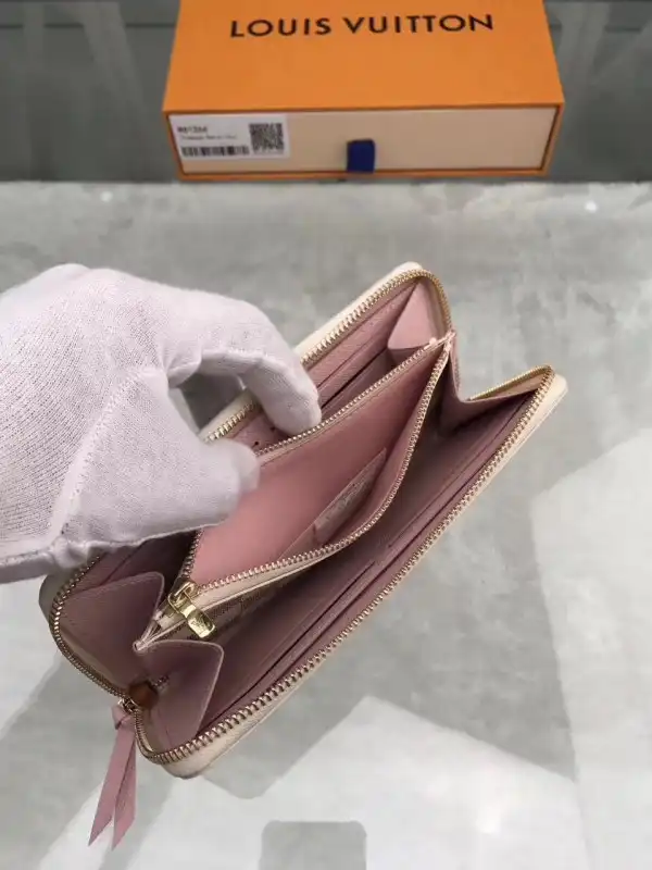 Aaa replica bags Louis Vuitton CLEMENCE WALLET