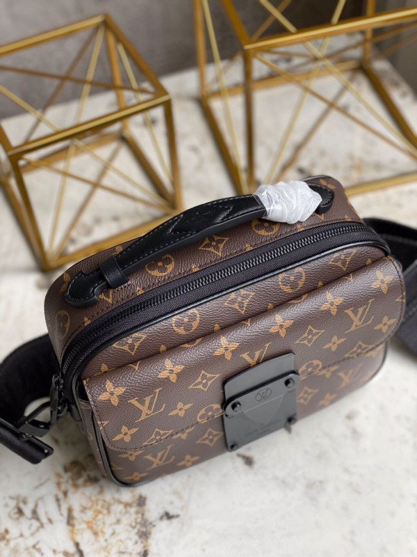 HOT SALE LOUIS VUITTON S LOCK MESSENGER