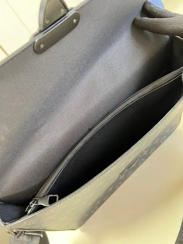 LOUIS VUITTON S LOCK BRIEFCASE