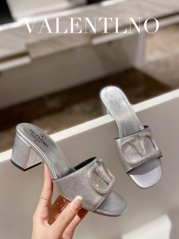 HOT SALE VALENTINO VLOGO SIGNATURE SLIDE SANDAL