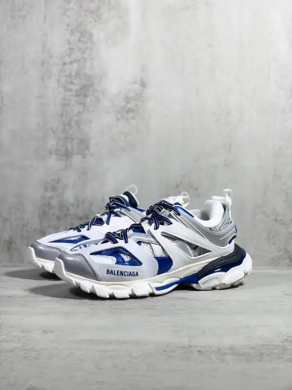 Frstbag ru BALENCIAGA RUNNER SNEAKER