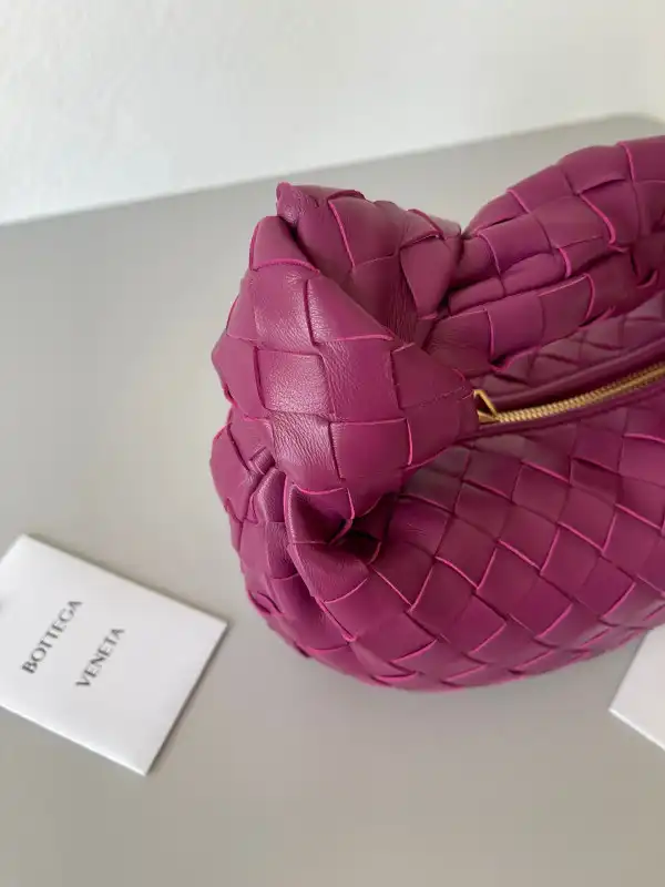 BOTTEGA VENETA MINI JODIE