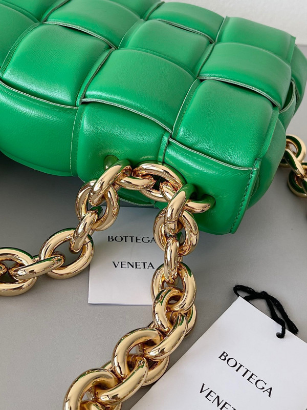 HOT SALE BOTTEGA VENETA THE CHAIN CASSETTE