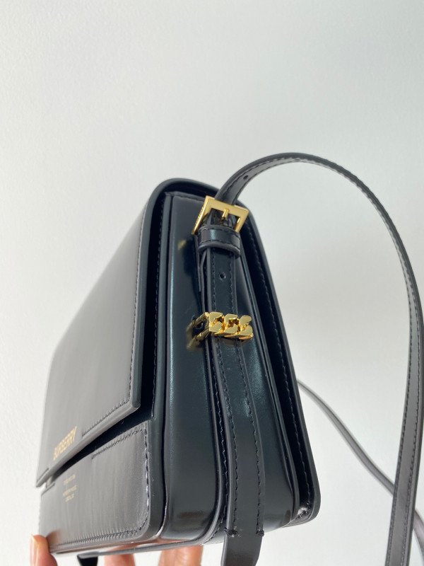 HOT SALE BURBERRY Small Leather Grace Bag