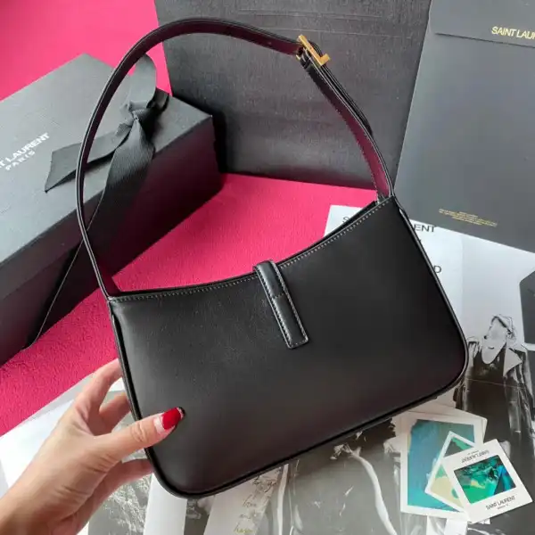 Yupoo bagsoffer YSL LE 5 À 7 HOBO BAG