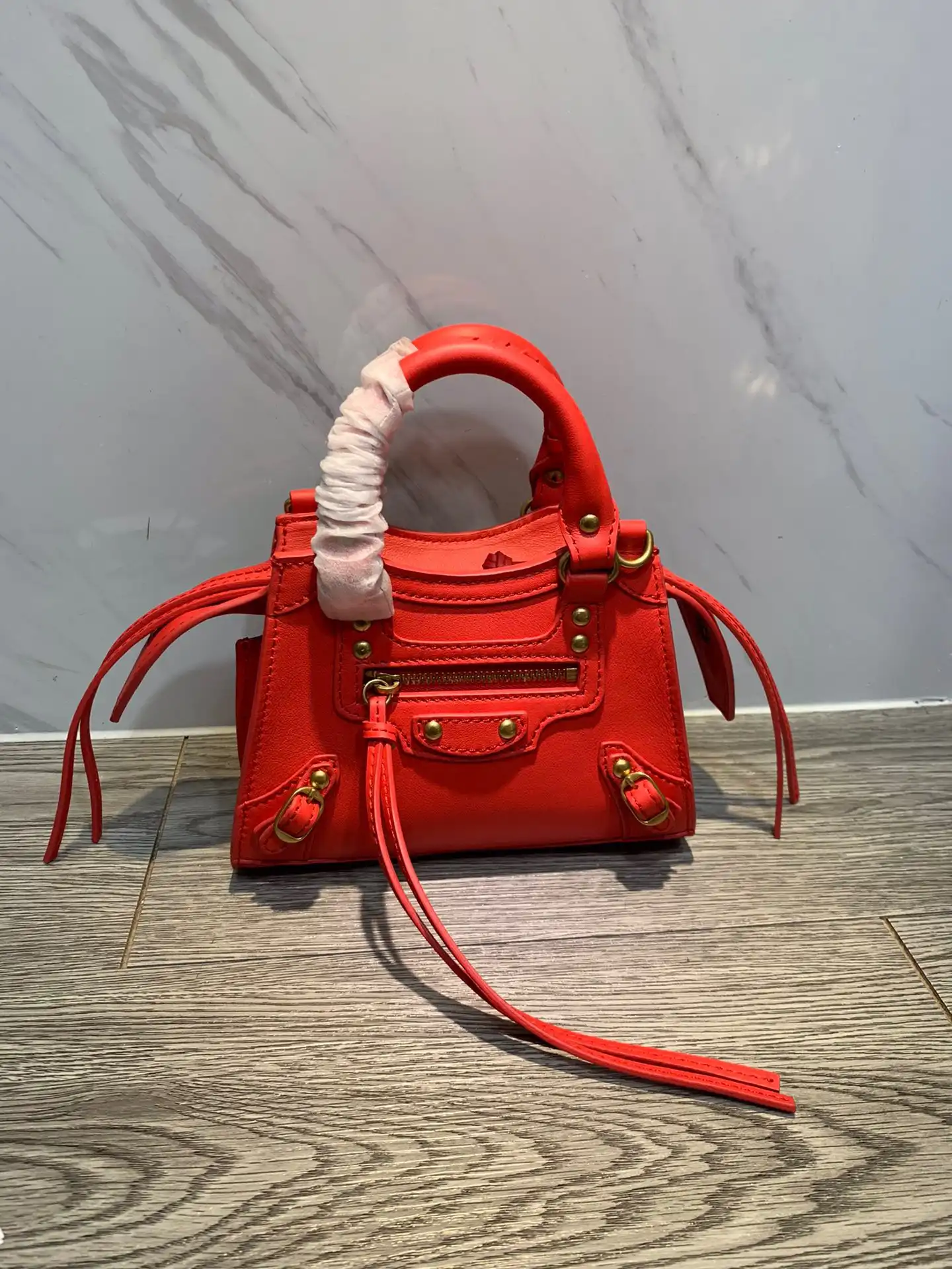 BALENCIAGA NEO CLASSIC NANO TOP HANDLE BAG