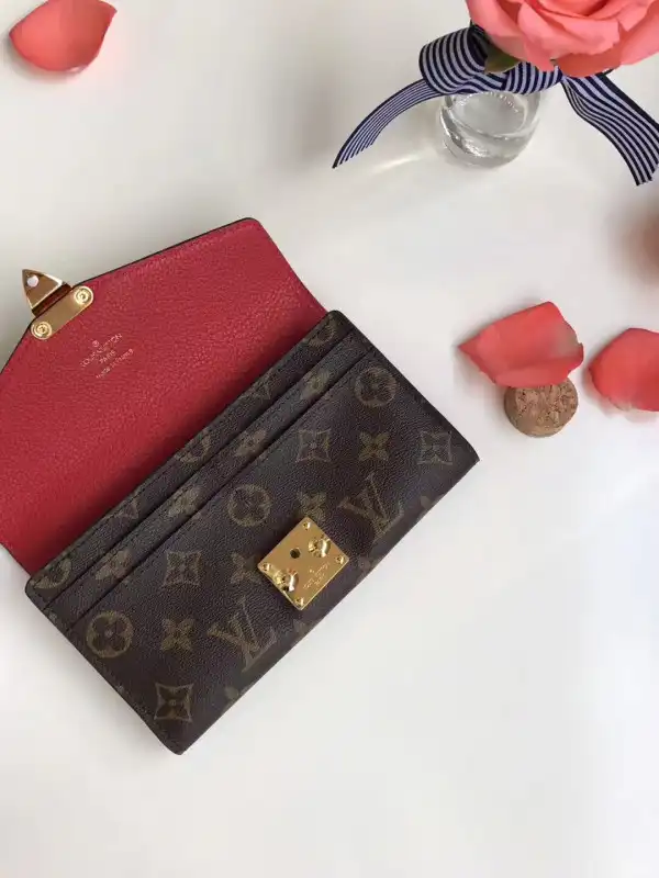 TO Louis Vuitton Pallas wallet