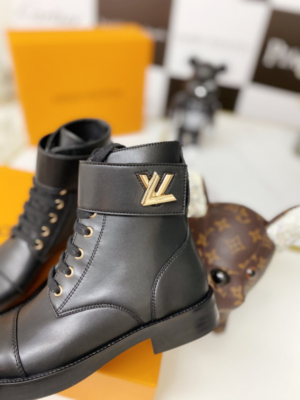 HOT SALE LOUIS VUITTON WONDERLAND RANGER