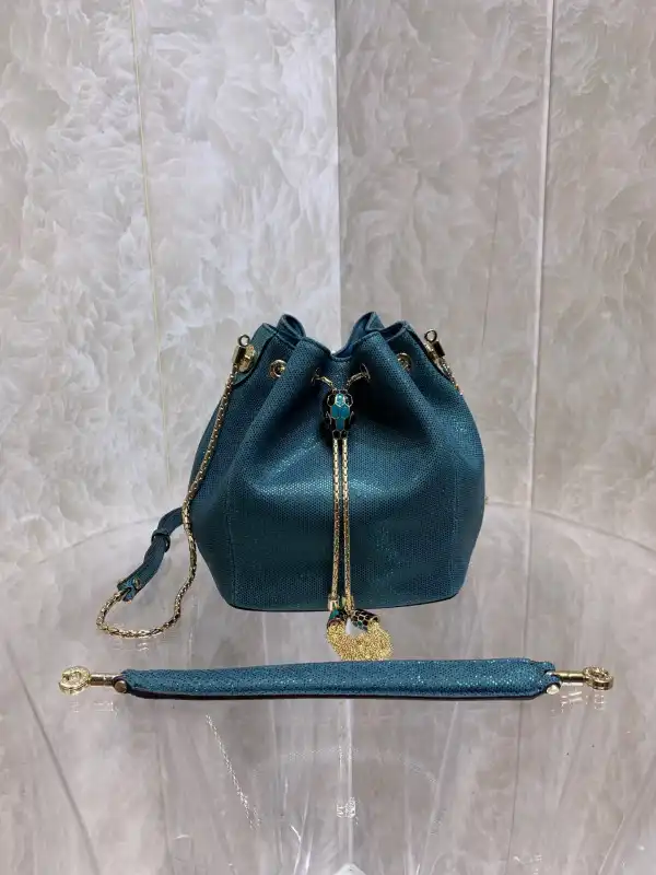 Yupoo bagsoffer BVLGARI SERPENTI FOREVER BUCKET BAG