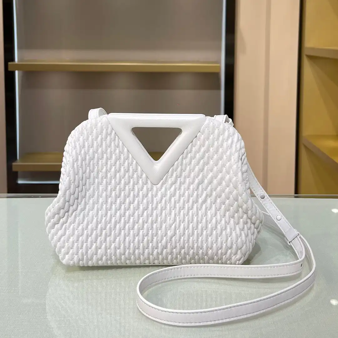 BOTTEGA VENETA POINT