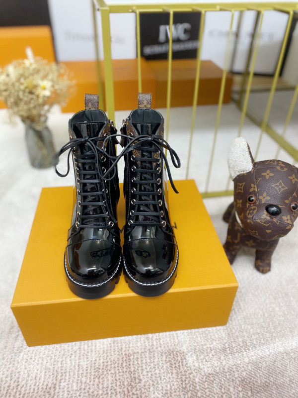 HOT SALE LOUIS VUITTON STAR TRAIL ANKLE BOOT