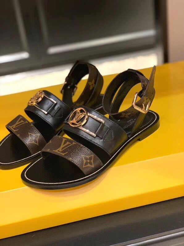 HOT SALE LOUIS VUITTON ACADEMY FLAT SANDAL