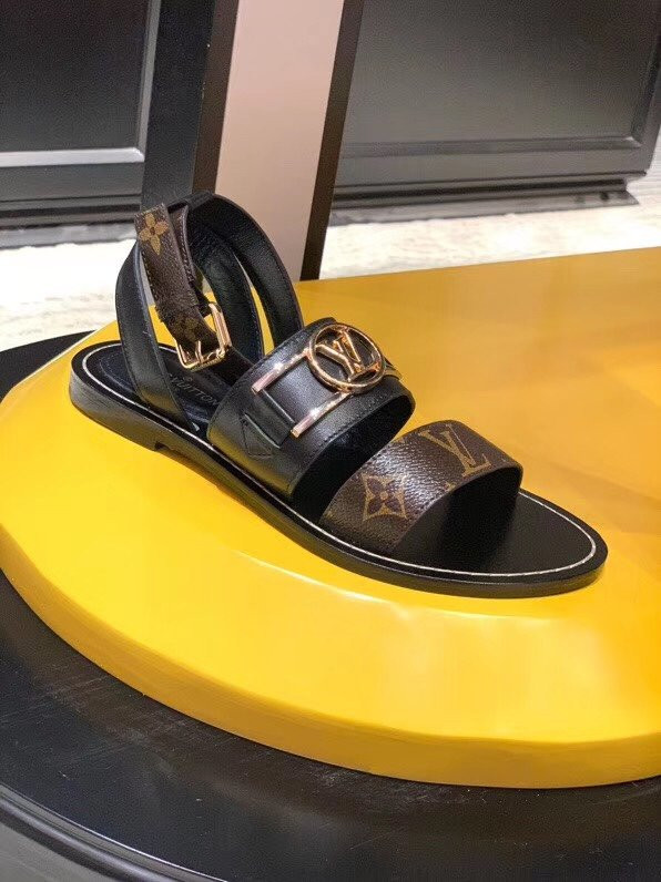 HOT SALE LOUIS VUITTON ACADEMY FLAT SANDAL