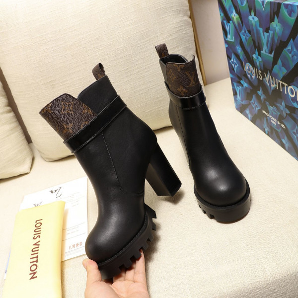 HOT SALE LOUIS VUITTON STAR TRAIL ANKLE BOOT