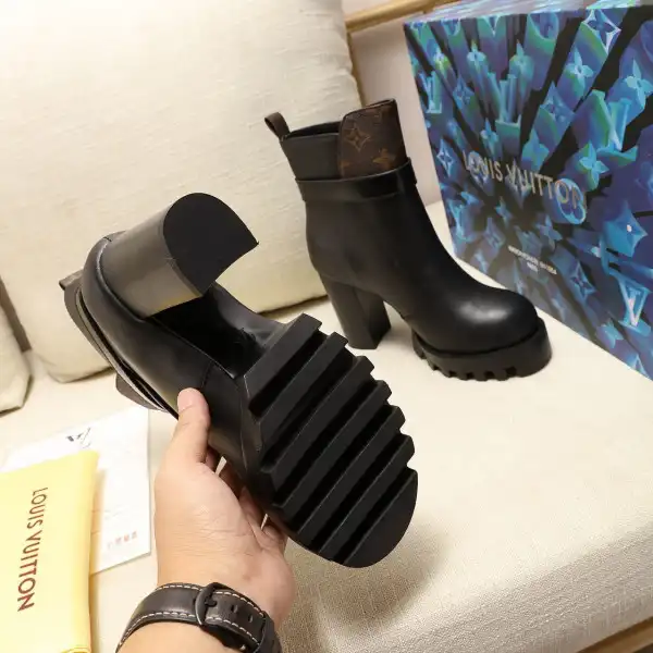 LOUIS VUITTON STAR TRAIL ANKLE BOOT