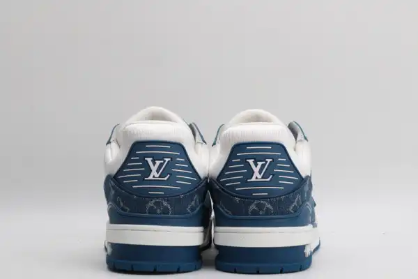 LOUIS VUITTON TRAINER SNEAKER