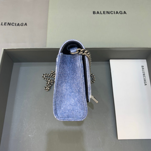 HOT SALE BALENCIAGA HOURGLASS WALLET ON CHAIN