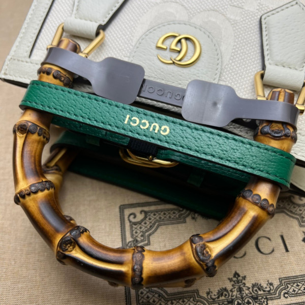 HOT SALE Gucci Diana mini tote bag