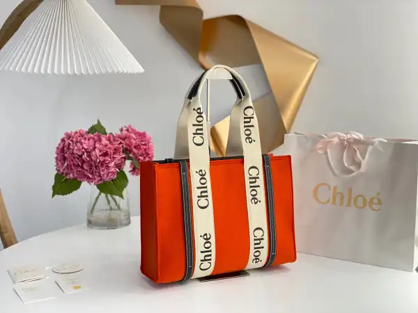 CHLOÉ medium woody tote bag