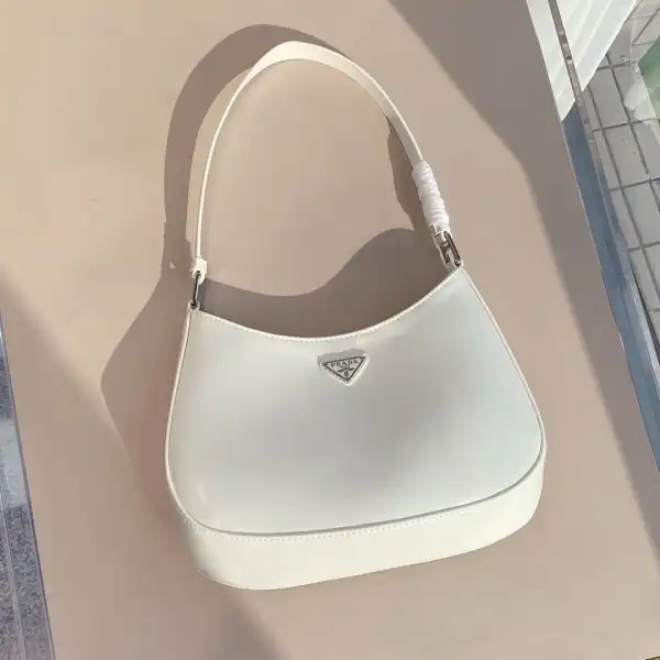 Yupoo bagsoffer PRADA Cleo brushed leather shoulder bag