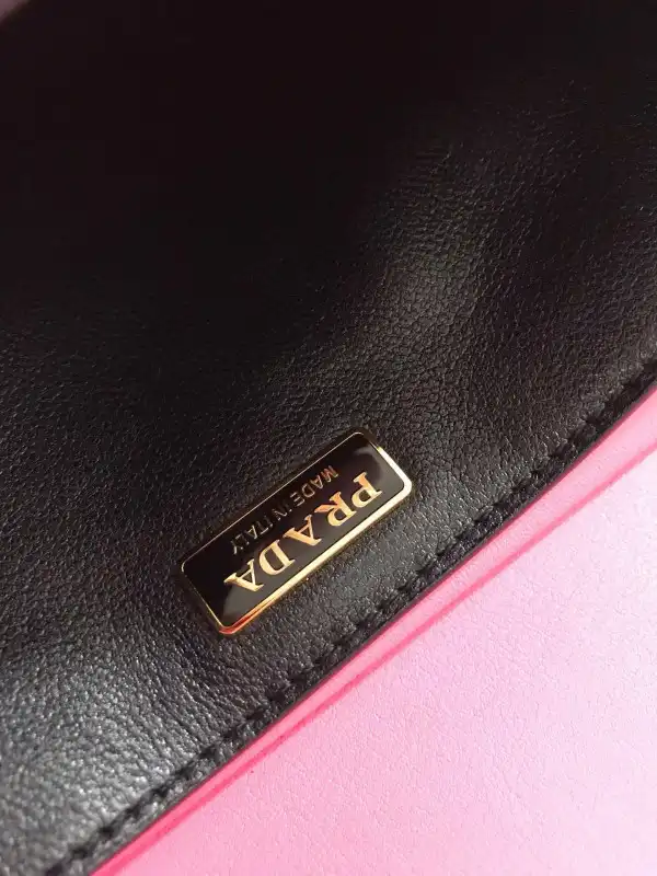 PRADA CAHIER LEATHER SHOULDER BAG