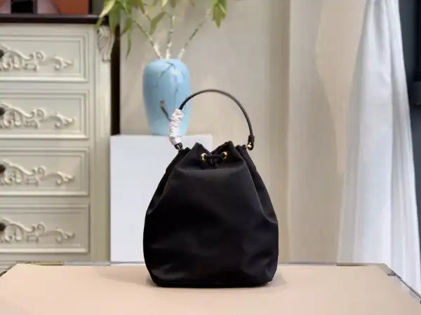 First bag ru PRADA Duet Re-Nylon shoulder bag