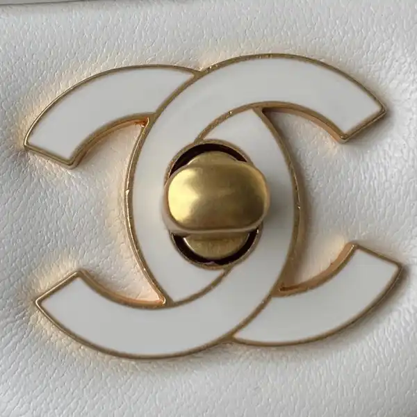 CHANEL FLAP BAG