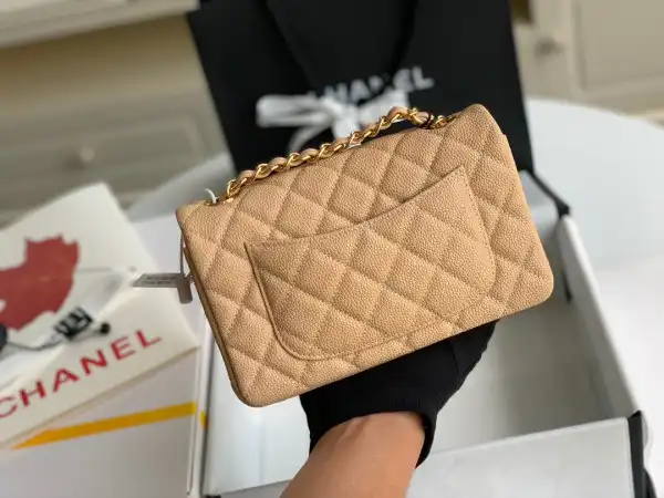 Firstbag Ru CHANEL FLAP BAG 20CM