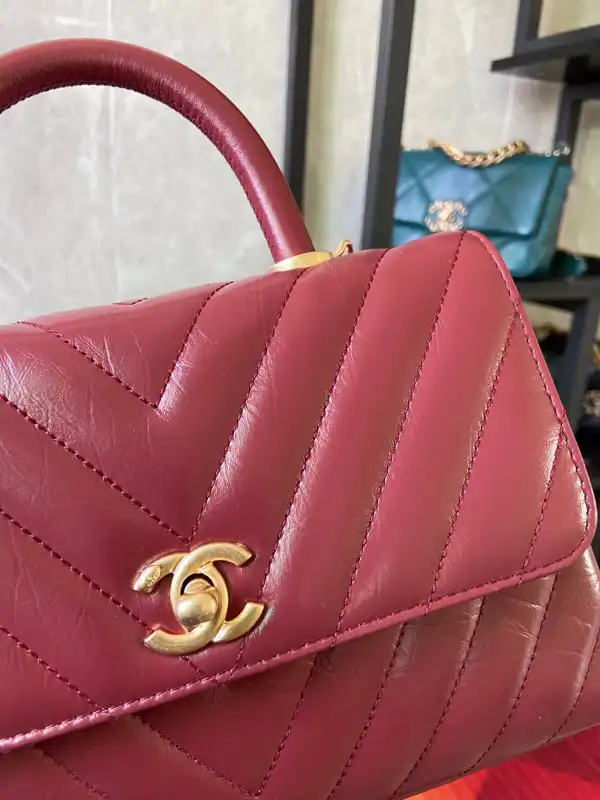 CHANEL COCO HANDLE BAG