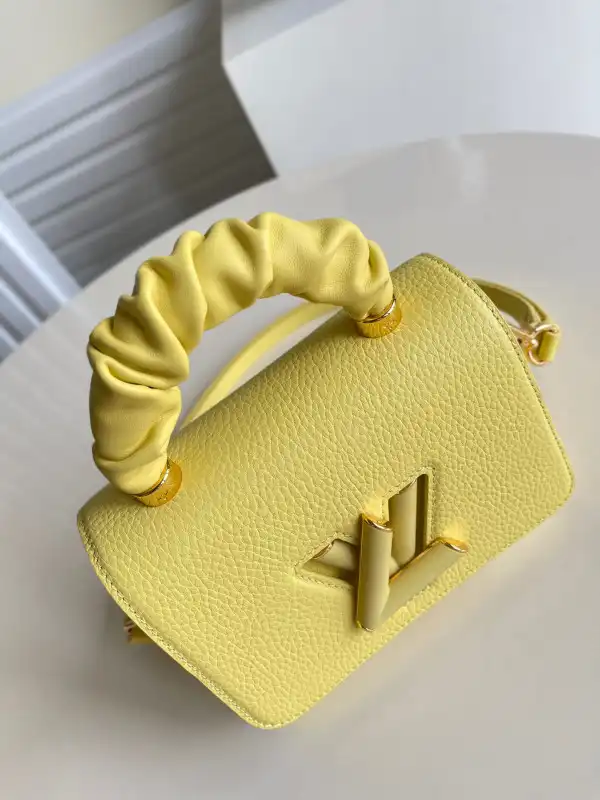 Frstbag ru LOUIS VUITTON TWIST PM