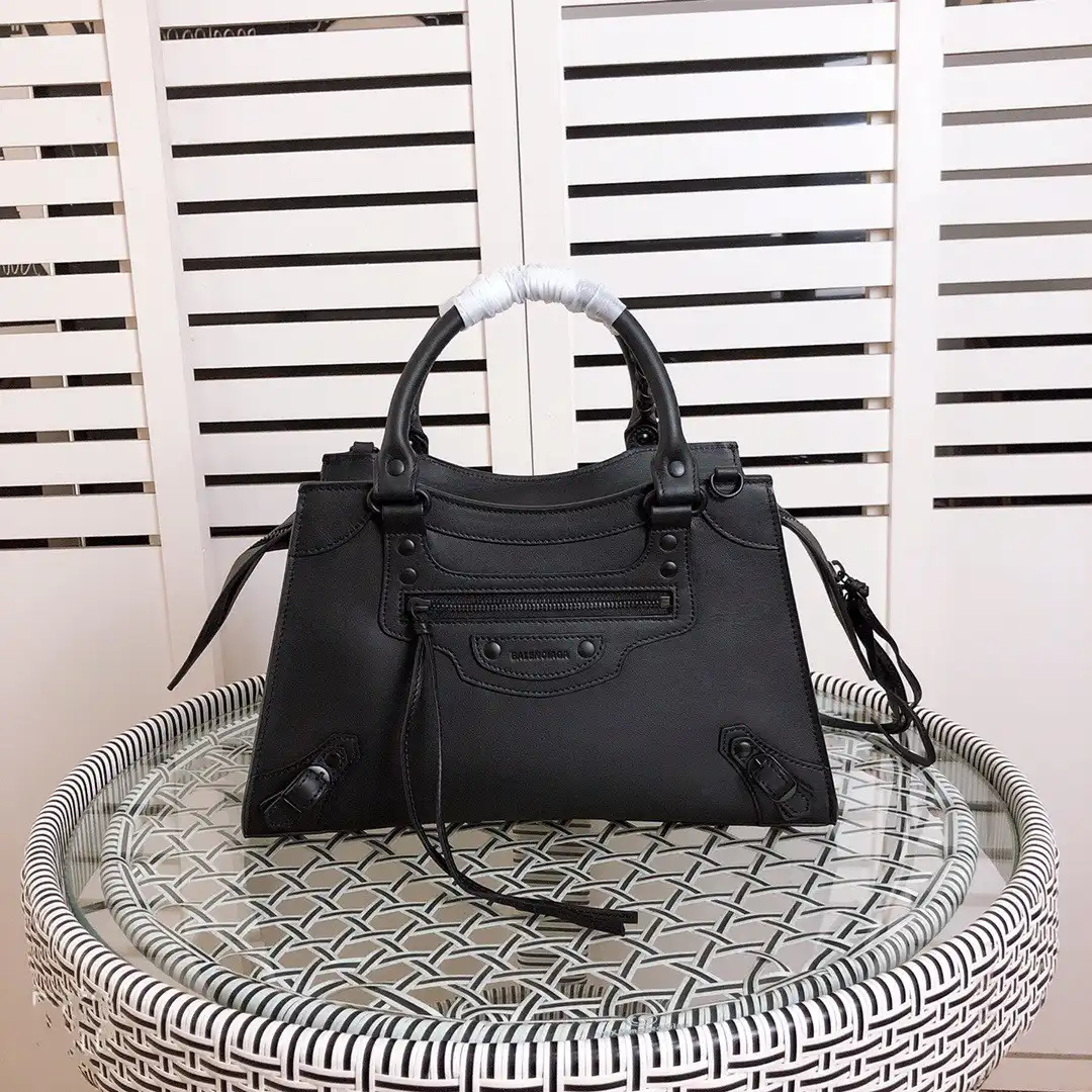 Frstbag ru BALENCIAGA NEO CHANELASSIC SMALL TOP HANDLE BAG