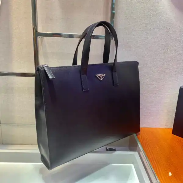 First bag ru PRADA tote Bag