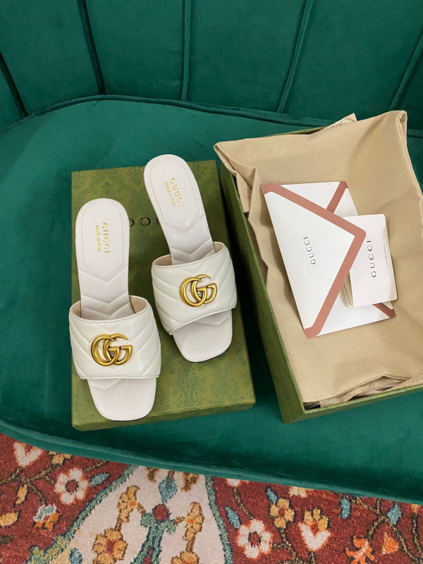 HOT SALE GUCCI Double G slide sandal