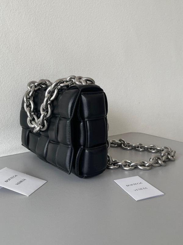 HOT SALE BOTTEGA VENETA THE CHAIN CASSETTE