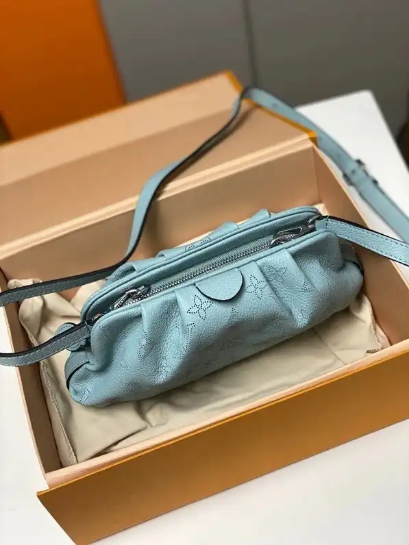 Frstbag ru LOUIS VUITTON SCALA MINI POUCH