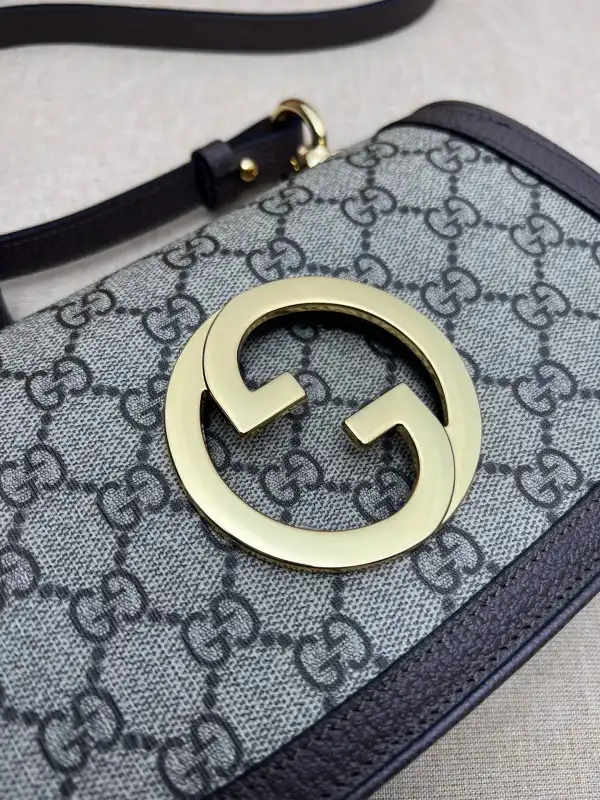 Bagsoffer Gucci Blondie mini bag