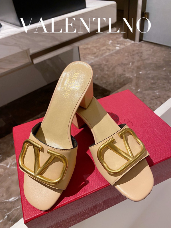 HOT SALE VALENTINO VLOGO SIGNATURE SLIDE SANDAL