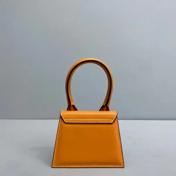 JACQUEMUS Le Chiquito Mini Bag