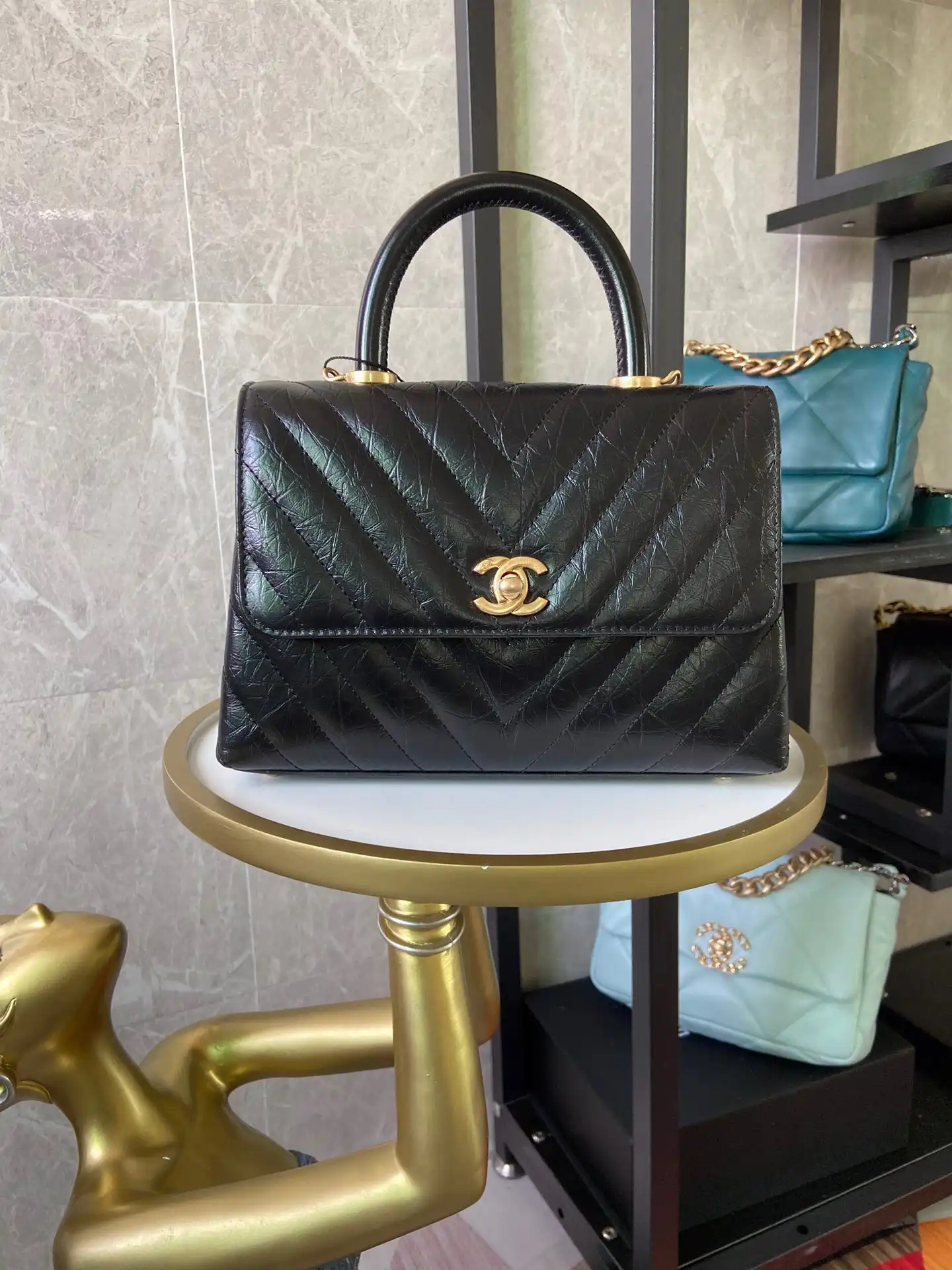 CHANEL COCO HANDLE BAG