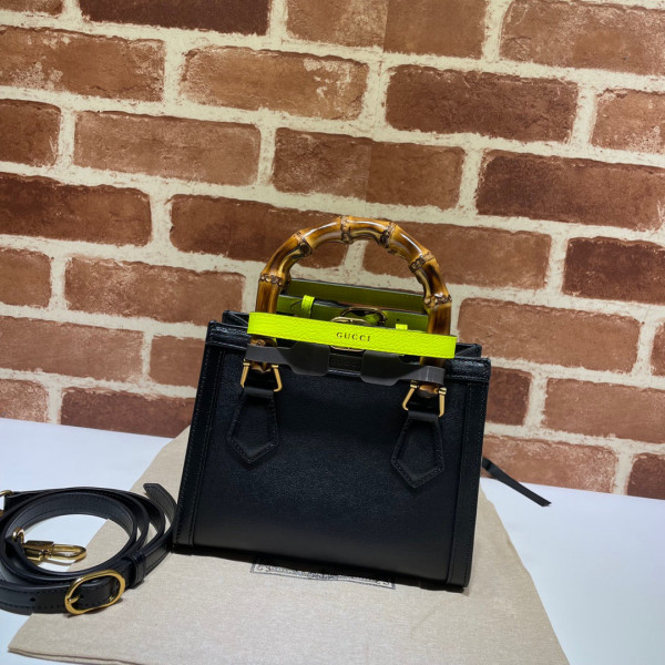 HOT SALE Gucci Diana mini tote bag