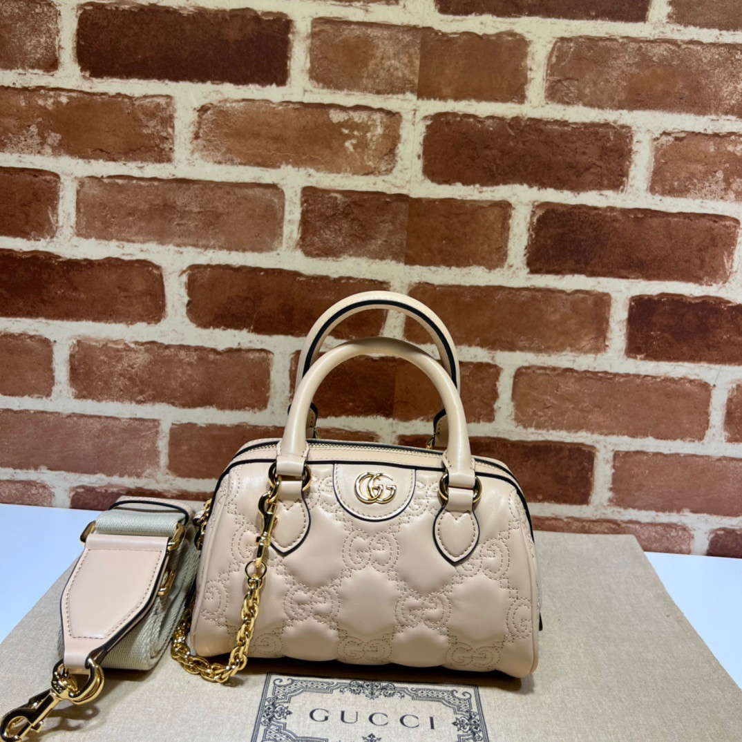 HOT SALE GUCCI GG matelassé leather top handle bag